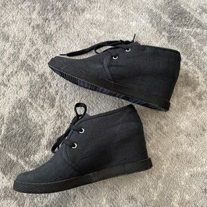 NEVER WORN- ALDO Wedge Bootie